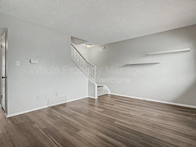 8705 Santa Fe Dr — Photo 3