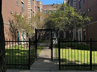 8225 S Ingleside Ave #1W, Chicago, IL 60619