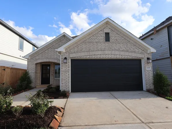 32535 Midsummer Dr, Fulshear, TX 77441