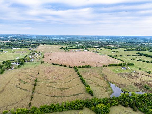 2nd image of 950 Old Ida Rd