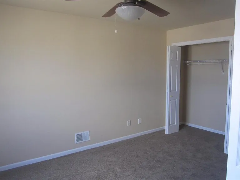 11193 Vermont Cir — Photo 10