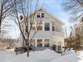28-30 S Central Ave, Quincy, MA