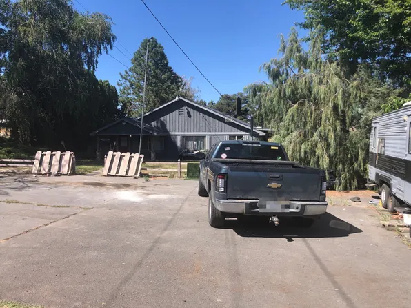 61 Brathovde Rd, Selah, WA 98942