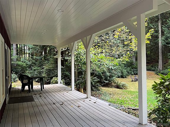 3rd image of 5127A E Harbor Rd