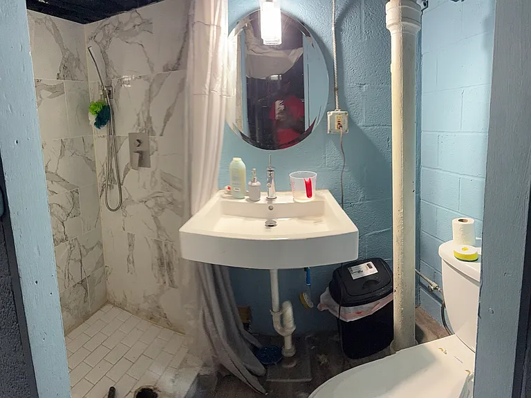 21171 Westport Ave — Photo 15