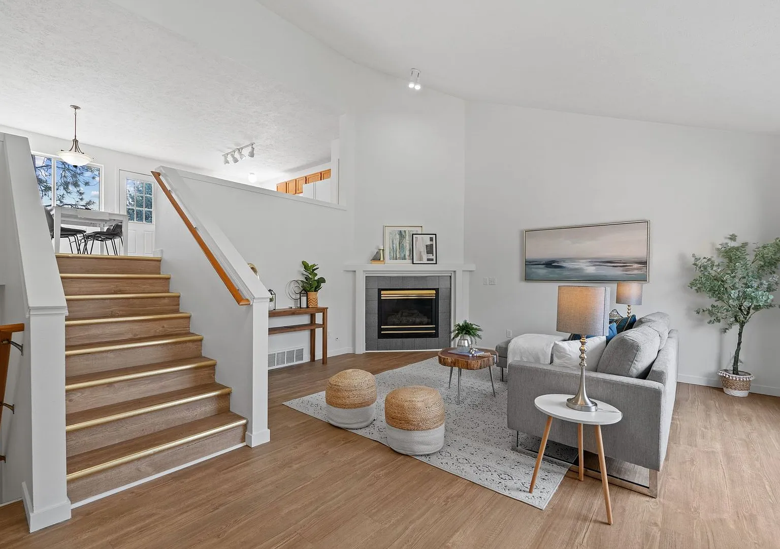 Upper South Hill Rental | Updated & Move-In Ready — Photo 4