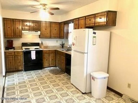3rd image of 512 Rose Creek Dr