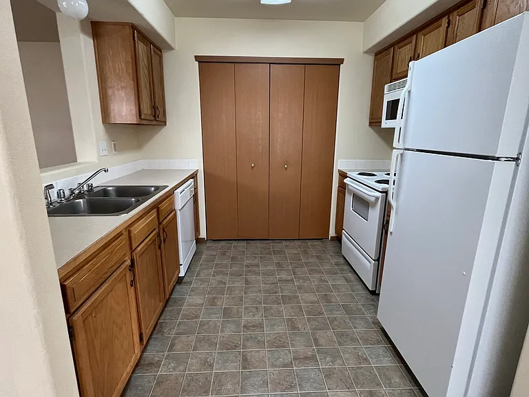 6005B Chapel Hill Blvd #102 — Photo 15