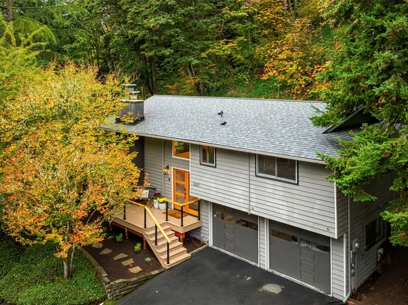 13917 16th Place SW, Burien, WA 98166