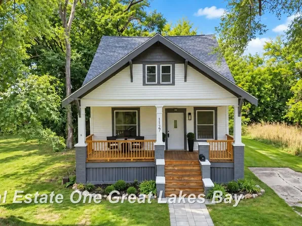 1127 Owen St, Saginaw, MI 48601