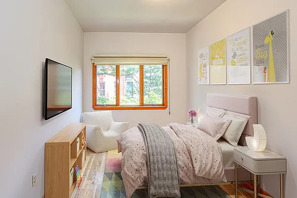 Rented by Tyler Vincent Real Estate Inc | media 25