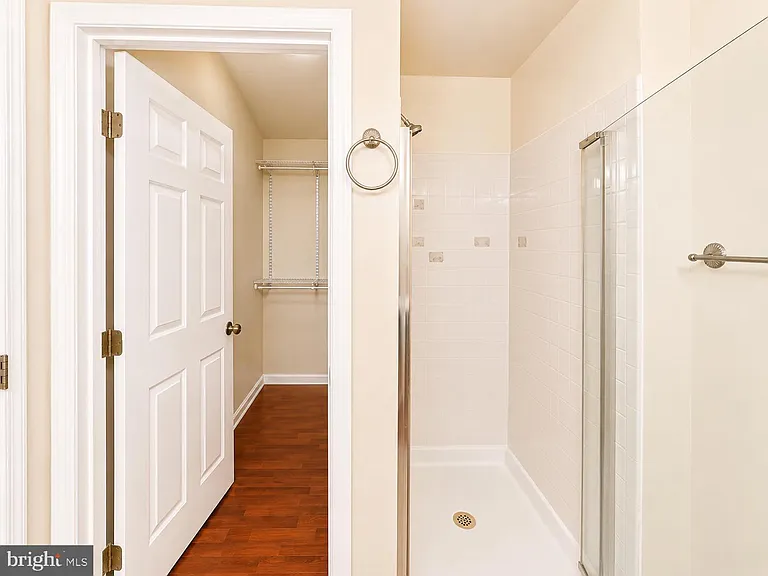8268 Vermont Pl — Photo 13