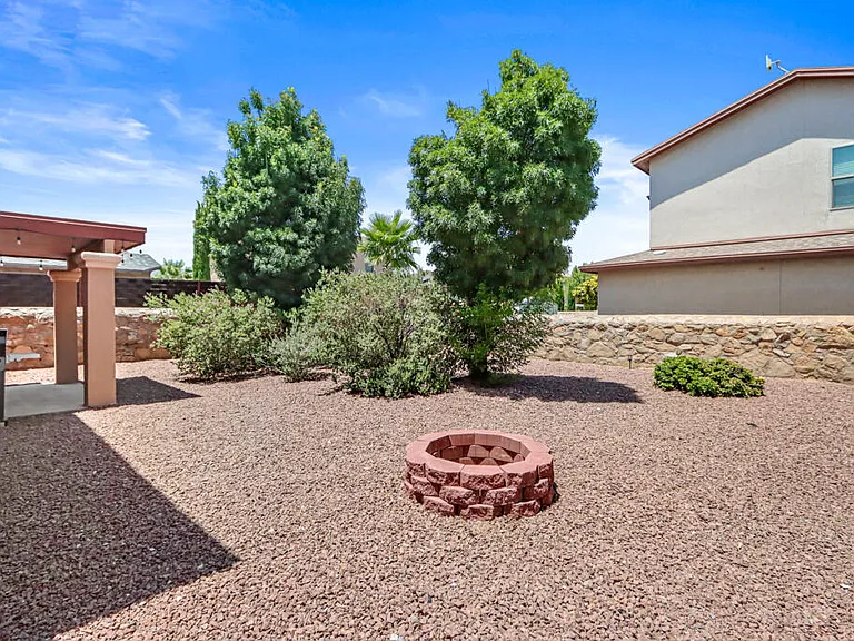 5905 Redstone Mesa Ct — Photo 34
