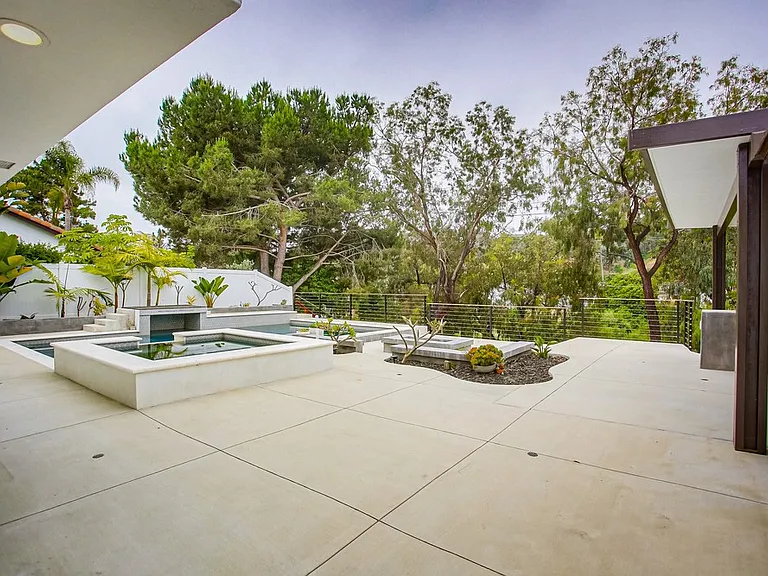4377 Yosemite St — Photo 41