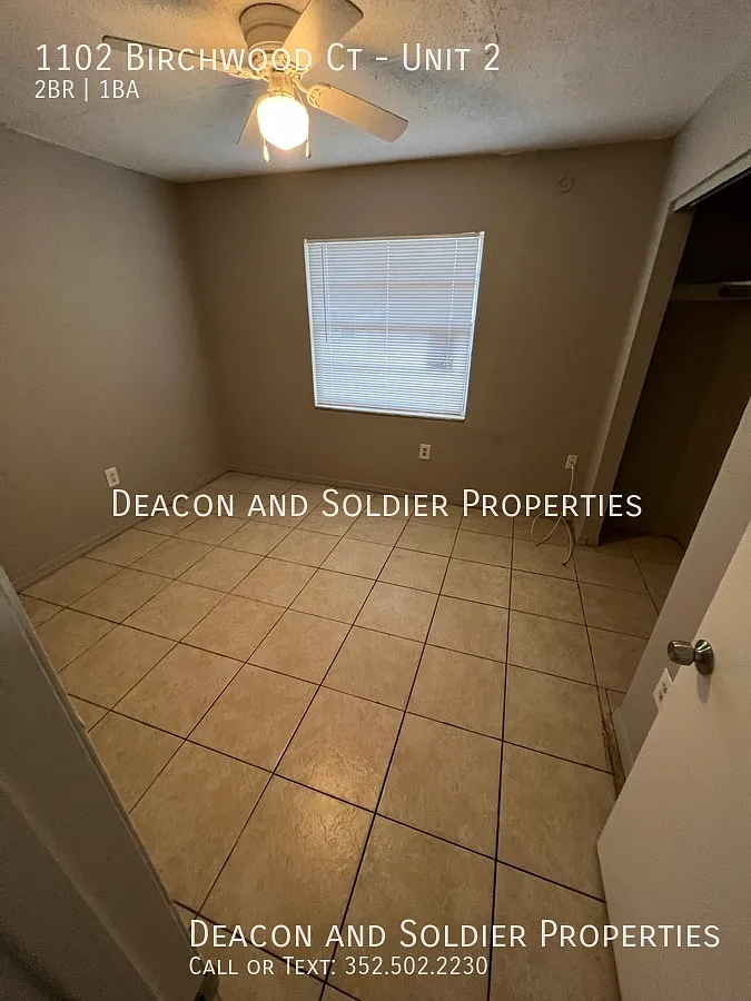 Building Photo - 1102 Birchwood Ct #2
