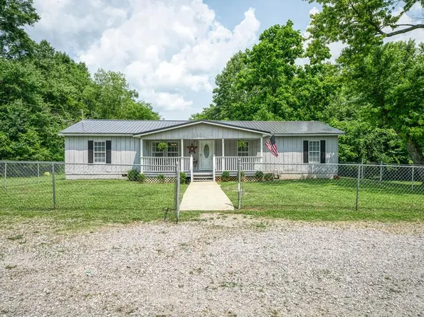 202 Mays St, Doyle, TN 38559