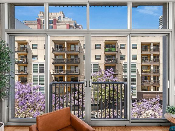 4th image of 1025 Island Ave Unit 406