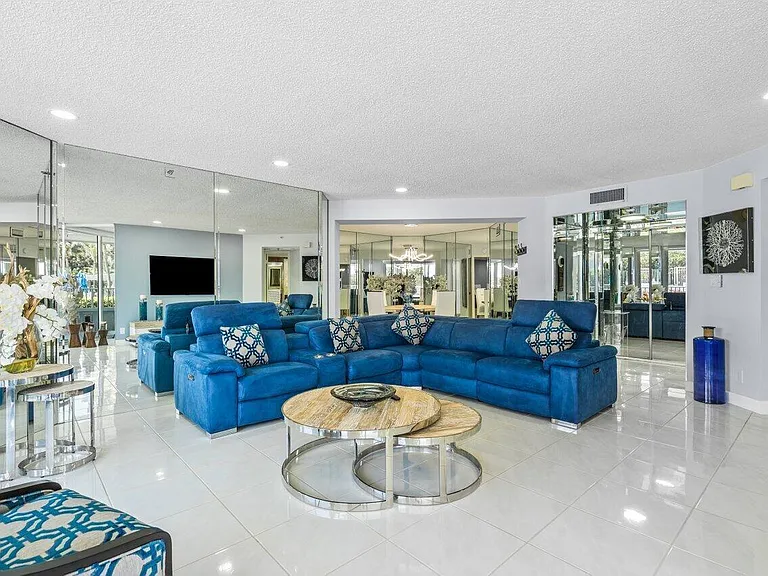 5200 N Ocean Dr #102 — Photo 8