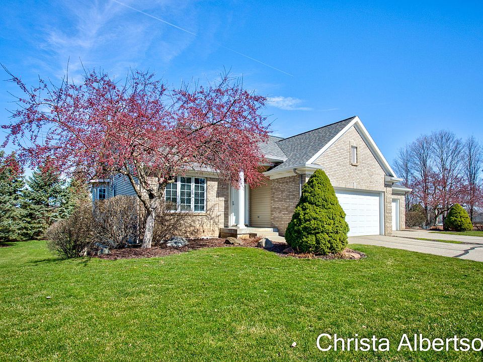 1st image of 2551 Gracepoint Ct SE #41