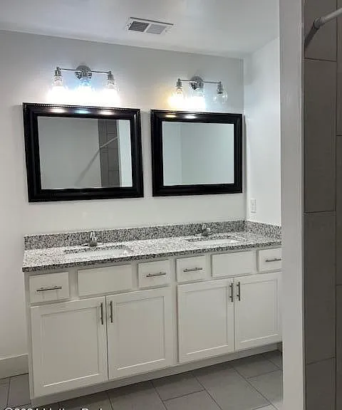 4001 Preston Hwy #6 — Photo 8