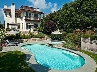 613 Steamboat Rd, Greenwich, CT 06830