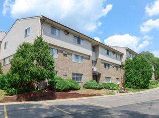 Rochester Square Apartments, Rochester, MI 48307