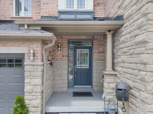 1941 Treetop Way, Pickering, ON L1V 7J3