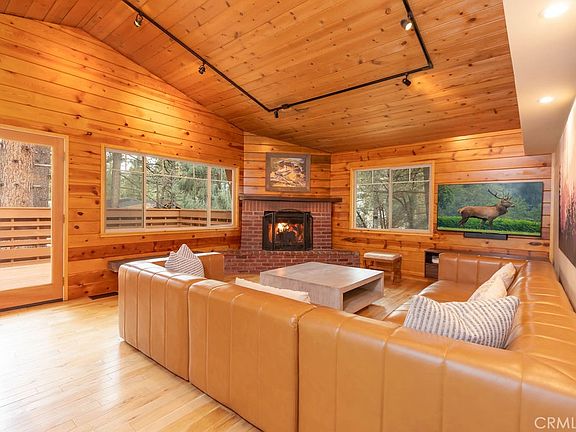 2nd image of 2300 Cypress Way
