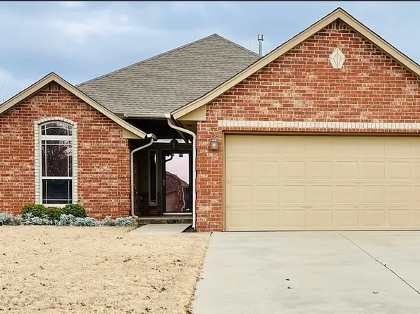 7504 Meadow Lake Dr, Yukon, OK 73099