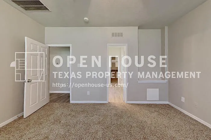 17903 Timber Crossing Ln — Photo 9