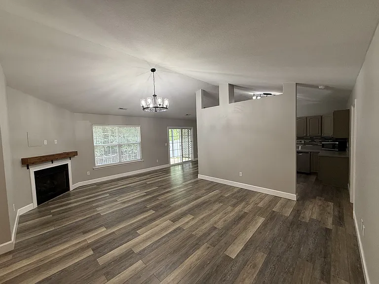 502 Pleasant Green Dr — Photo 22