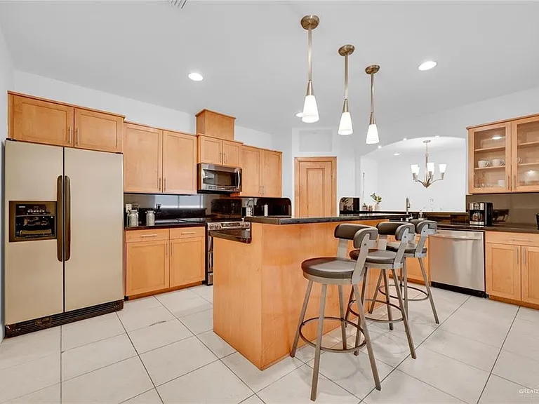 612 E Thornhill Ave — Photo 13