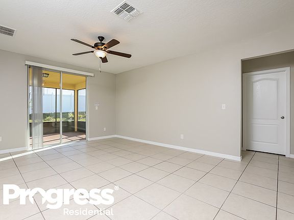3rd image of 168 Prairie Falcon Dr