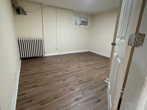 (undisclosed Address), Arlington, VA 22204