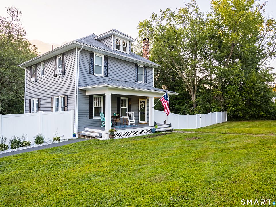 2nd image of 37 Hall Hill Road