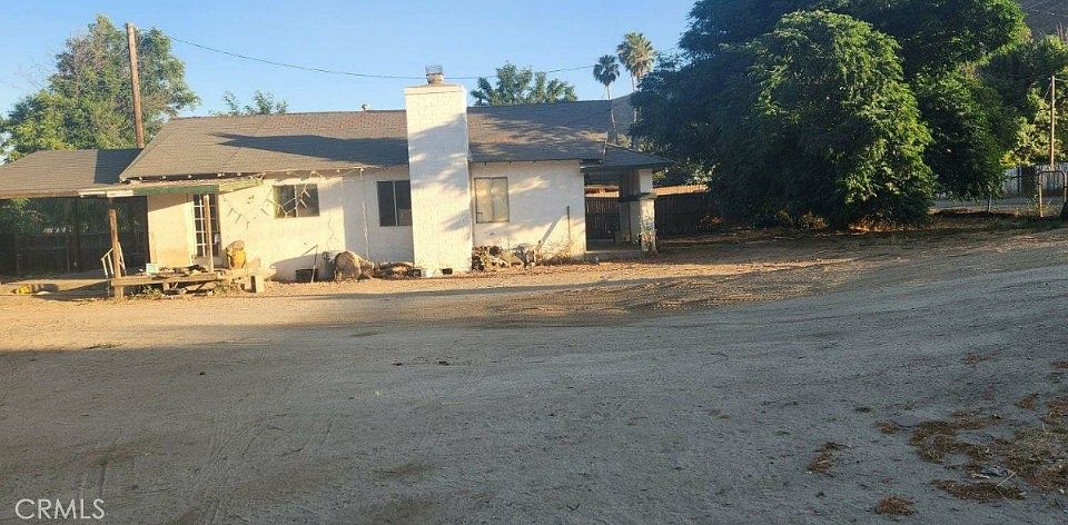 1st image of 26624 Green Ave