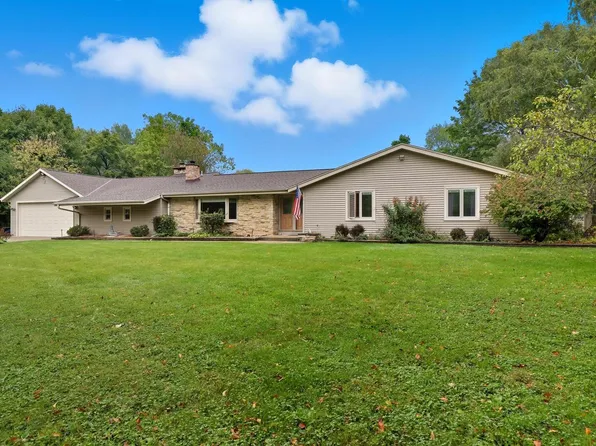 1280 Spring DRIVE, Brookfield, WI 53005