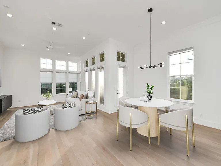 4005 Woodshire Village Est — Photo 14