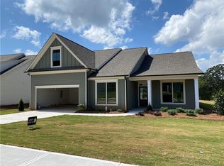 85 Dooly Dr, Statham, GA 30666