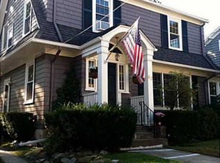 62 Chiswick Rd, Cranston, RI 02905