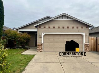 1068 Katie Mae Dr, Medford, OR 97501