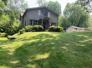 10064 Forty Corners St NW, Massillon, OH 44647