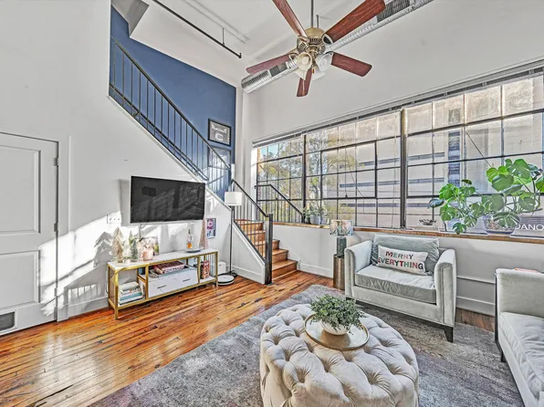 319 Campbell Ave SW APT 206, Roanoke, VA 24016