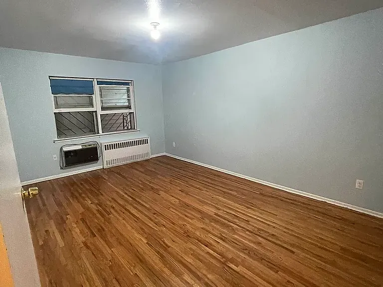 623 Cortelyou Rd #1 — Photo 8