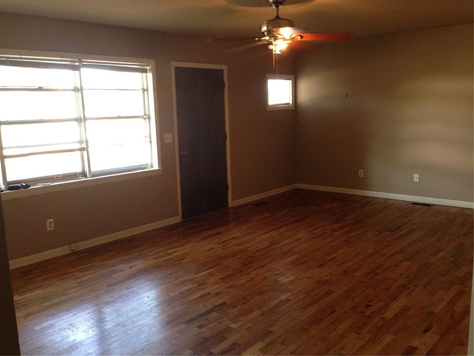 1st image of 408 NW C St