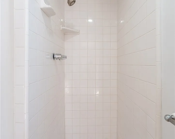 1305 Oak Ave — Photo 30