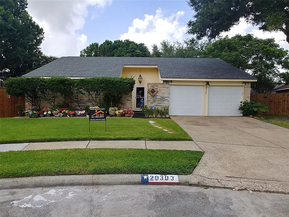 1st image of 20303 Beigewood Ln