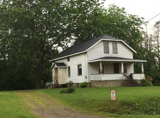 11460 Pont Rd, Albion, PA 16401