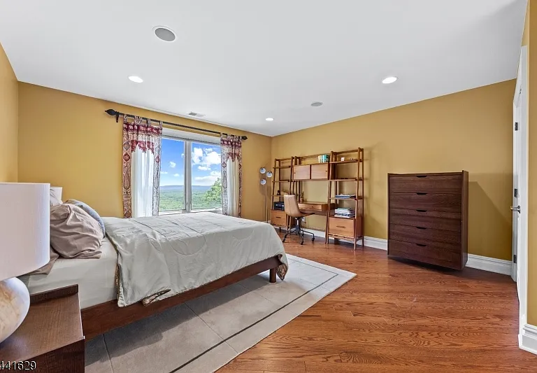 15 Adams Way — Photo 37