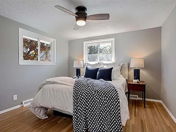 5805 N Colrain Ave — Photo 13